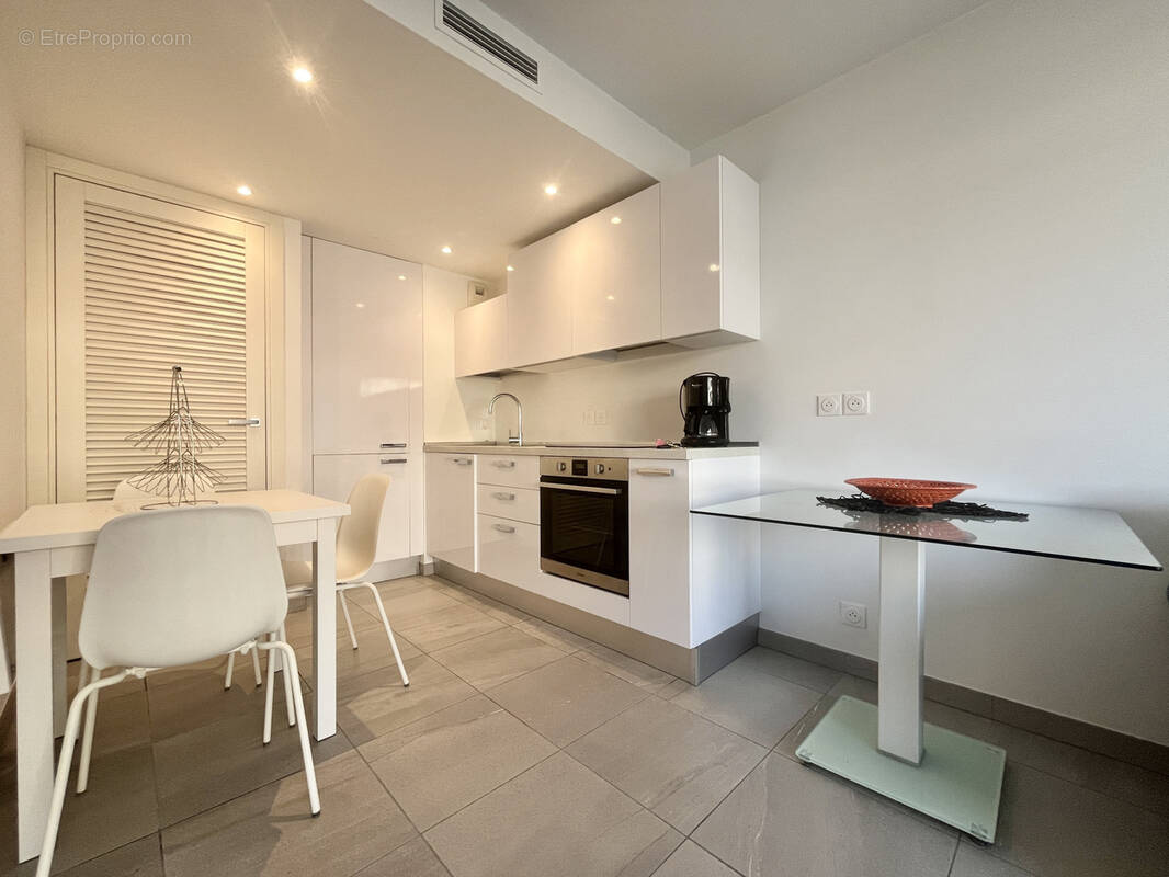 Appartement à BEAUSOLEIL