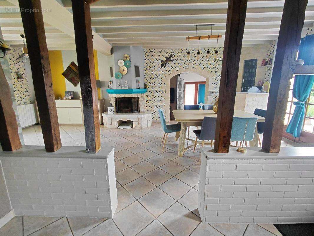 Maison à OISSEAU-LE-PETIT