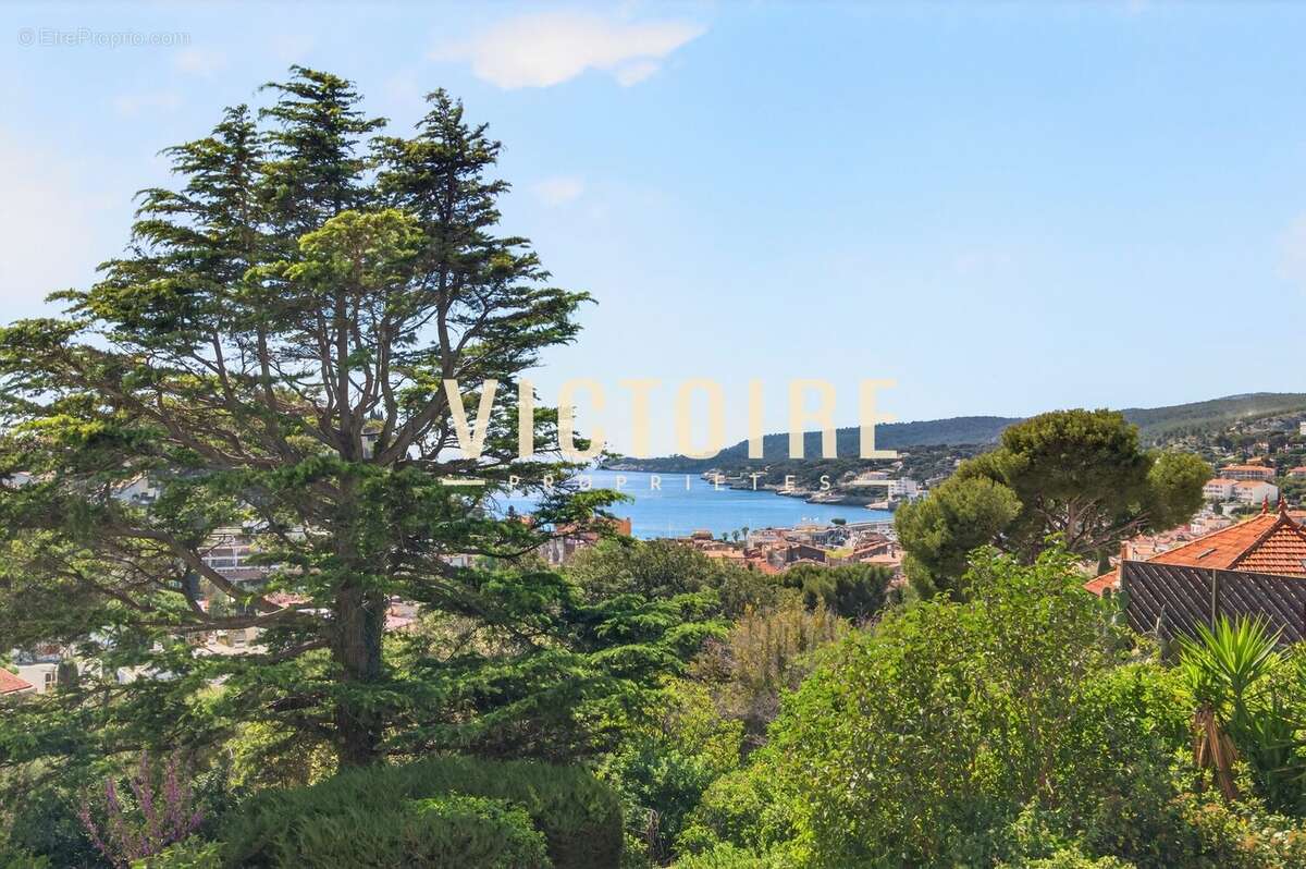 Appartement à CASSIS