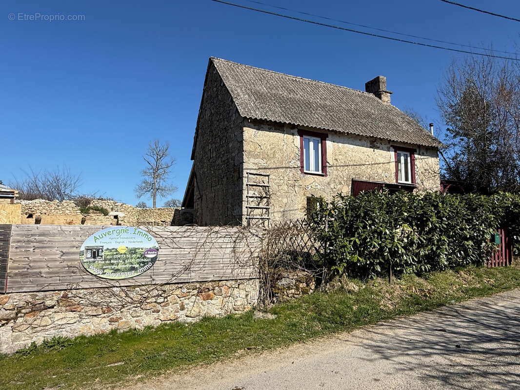 Maison à CHARENSAT