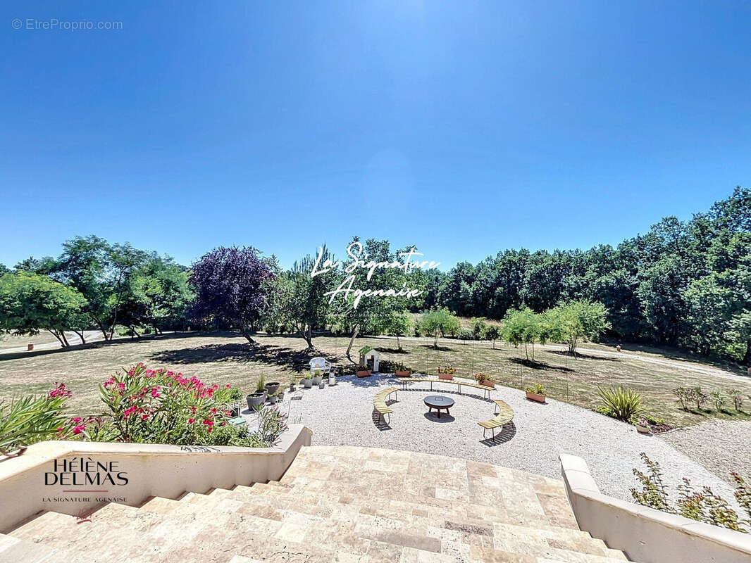 Maison à LAROQUE-TIMBAUT