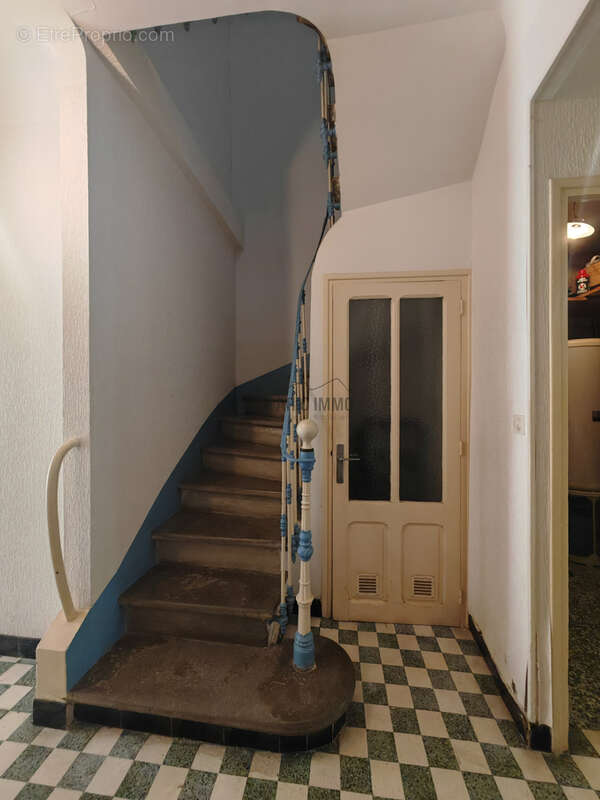 Maison à FABREZAN