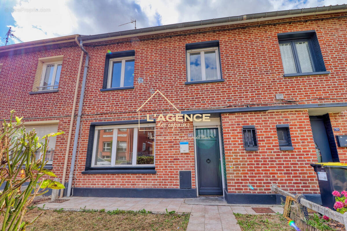Maison 76 m² à Hazebrouck  - photo 1