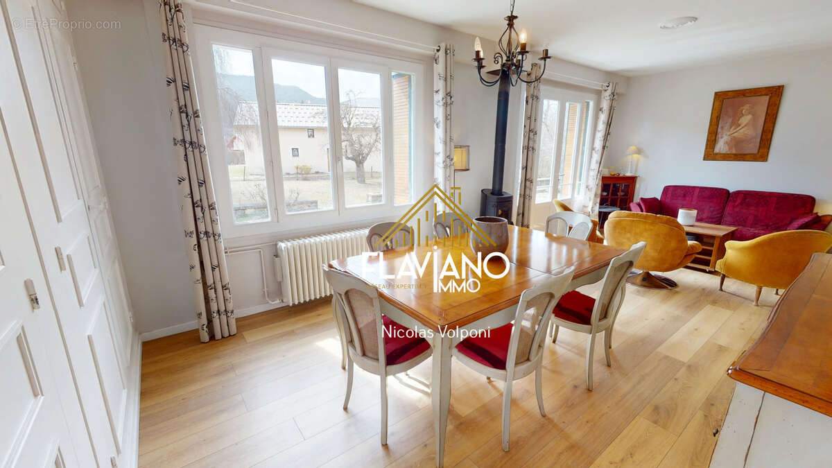 Appartement à BARCELONNETTE