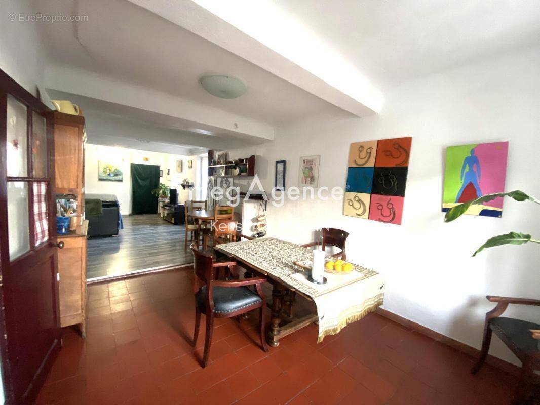 Maison à CUERS