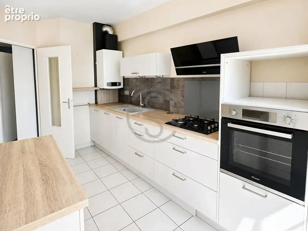 Appartement en plein centre-ville avec ascenseur ! - photo 3