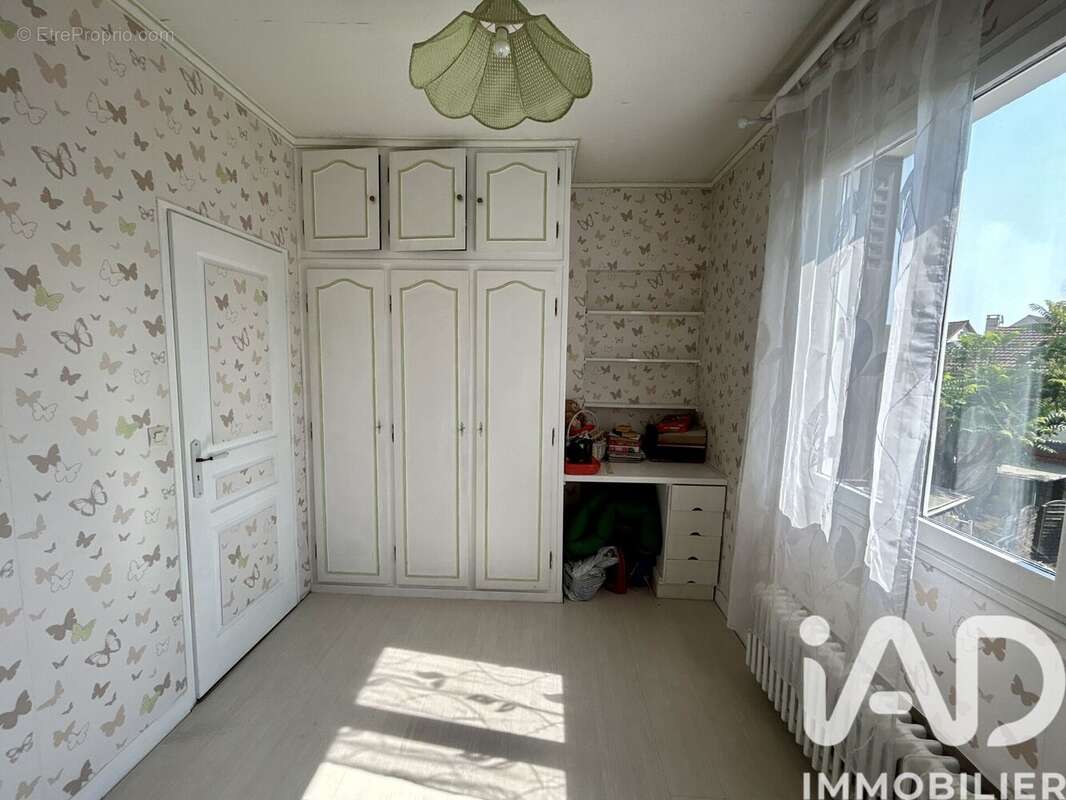 Photo 9 - Maison à LIVRY-GARGAN