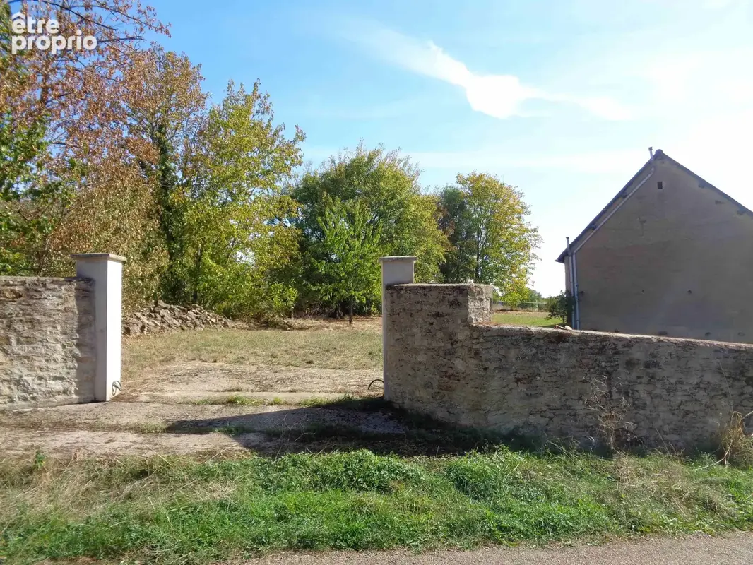 Maison 90 m2 plus dépendance, proche St Saulge - photo 4
