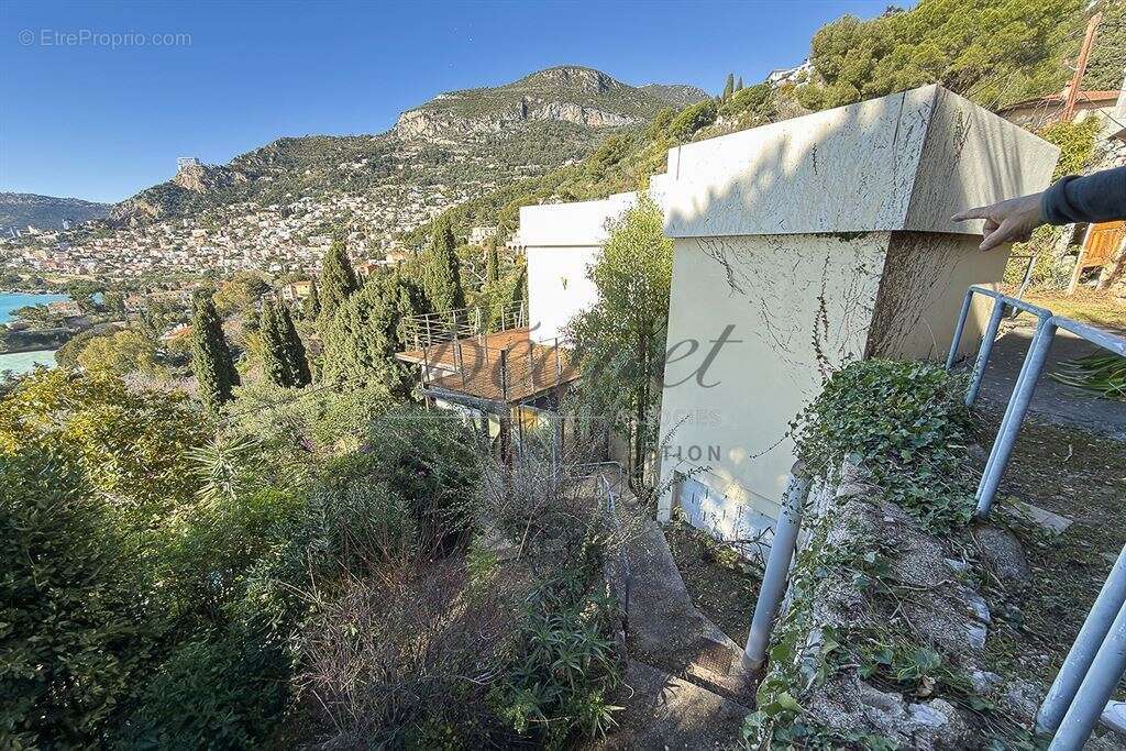 Maison à ROQUEBRUNE-CAP-MARTIN