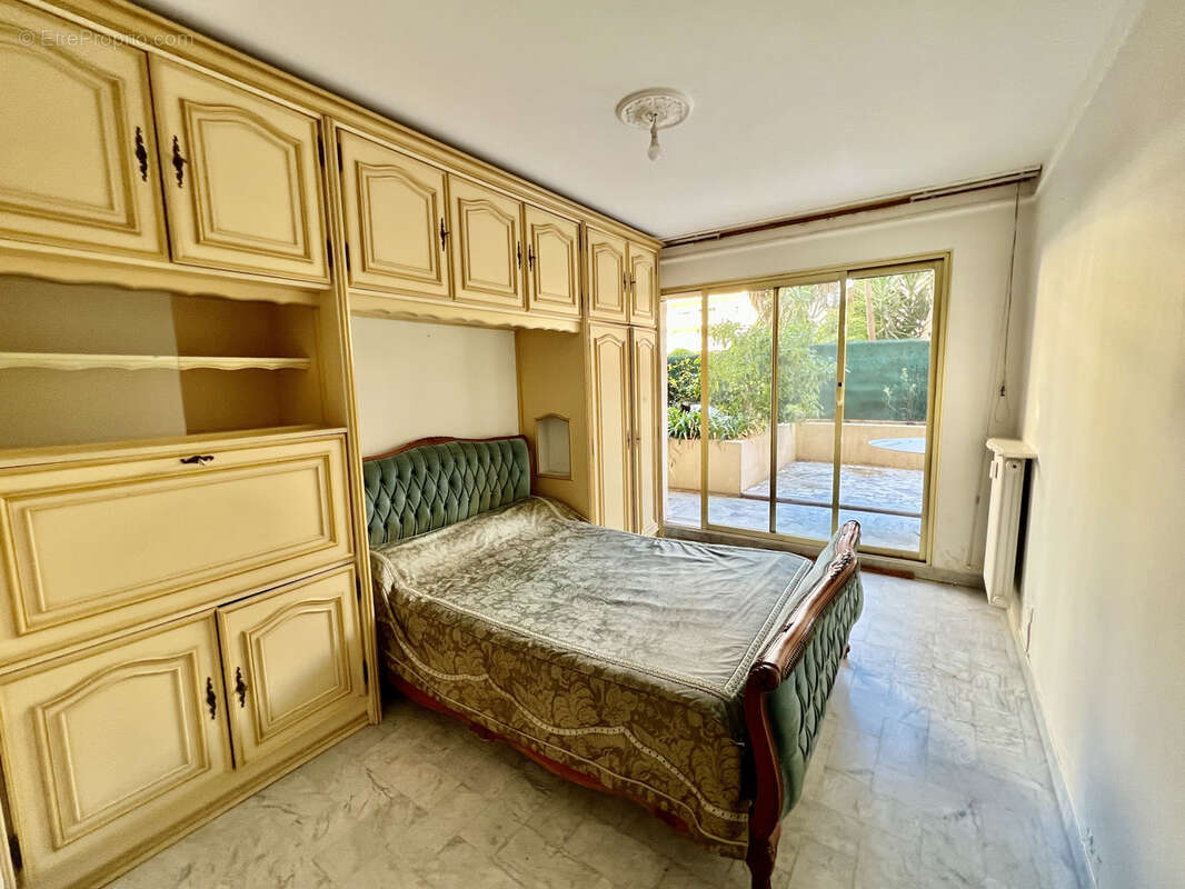 Appartement à LE CANNET