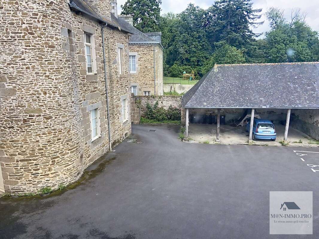 Maison à ANTRAIN
