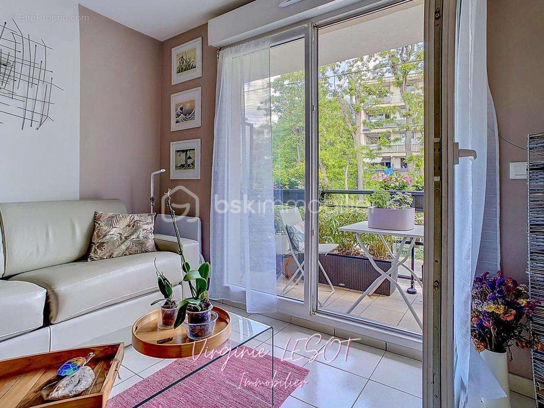 *** Charmant appartement - État impeccable *** - photo 5