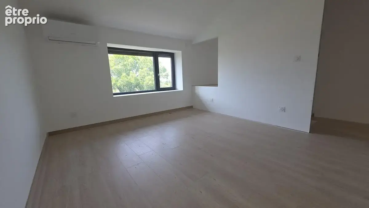 Maison de village avec terrasse et terrain - photo 6