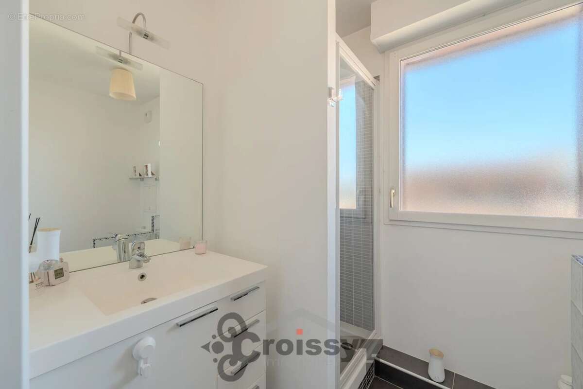 Appartement à CROISSY-SUR-SEINE
