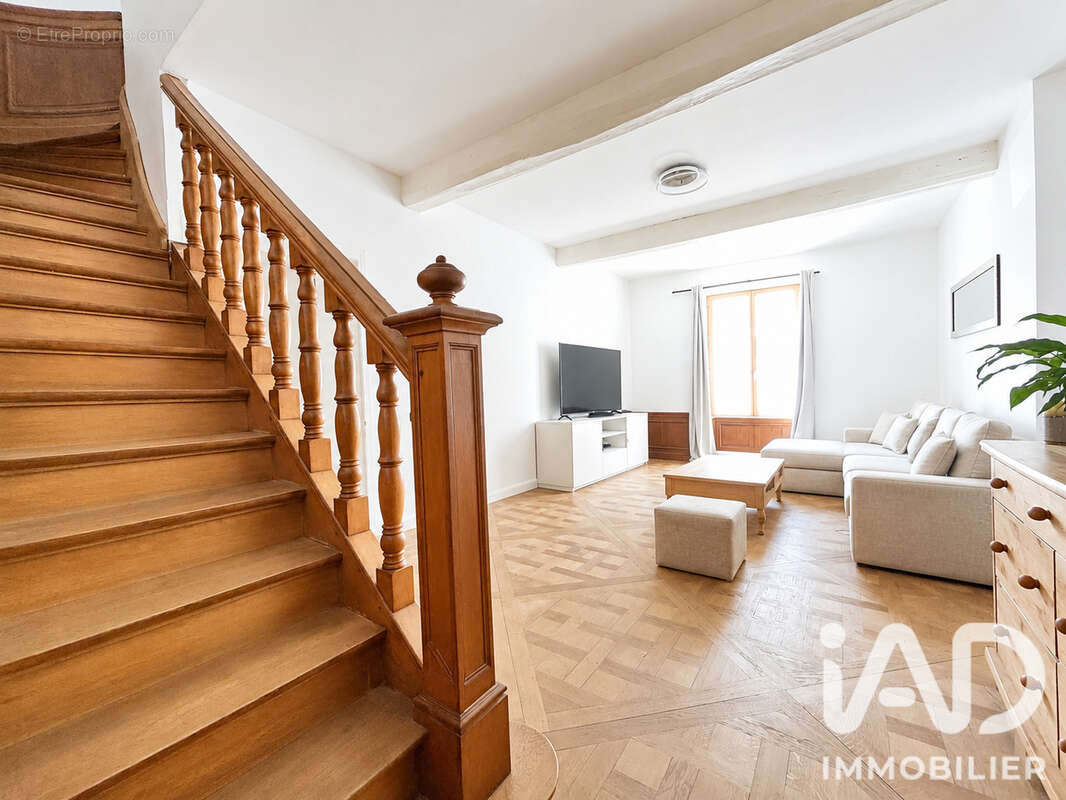 Maison 160 m² à Malesherbes  - photo 2
