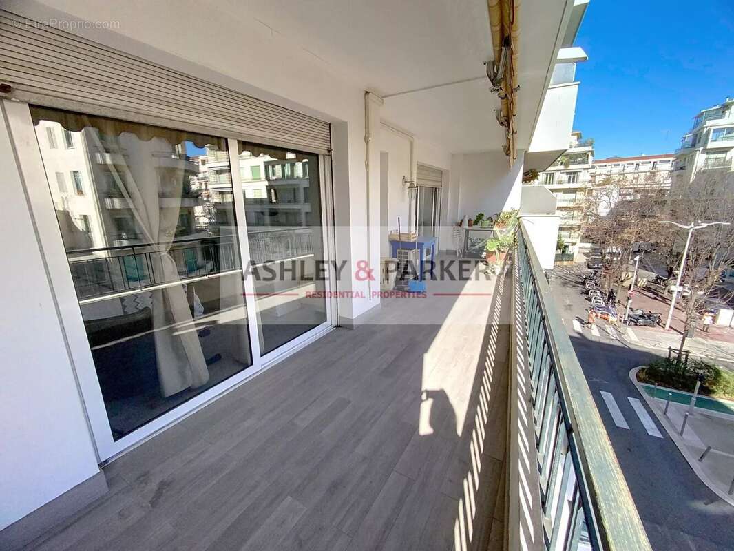 Appartement à NICE