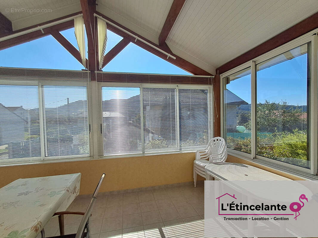 Maison à LE VAL-D&#039;AJOL