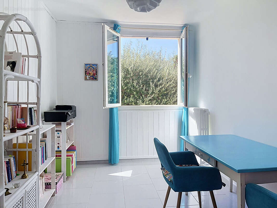 Villa Nimes 4 pièce(s) 90.80 m2 - photo 14