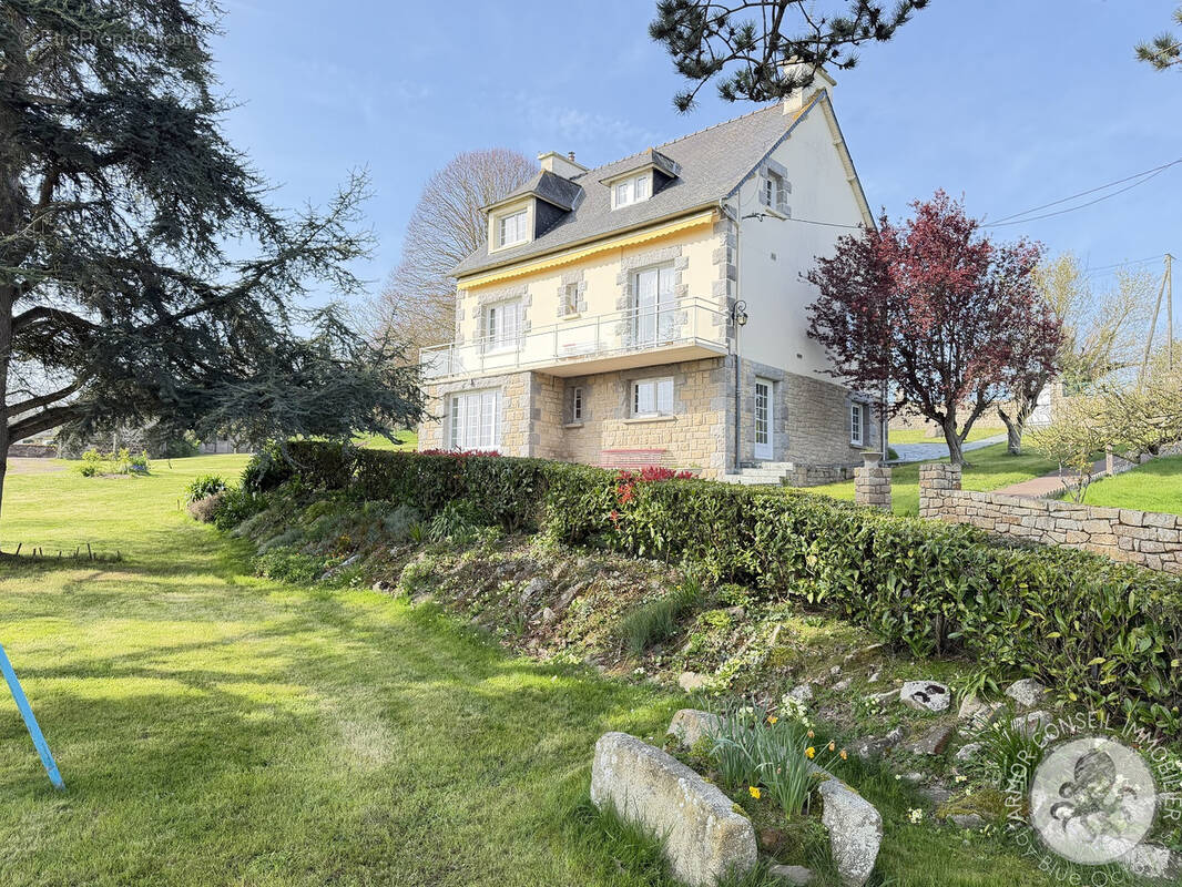 Maison à PLEBOULLE