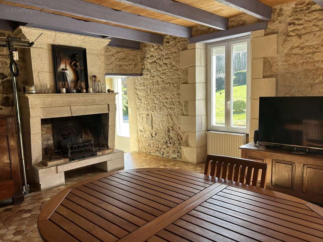 Maison à BROSSAC