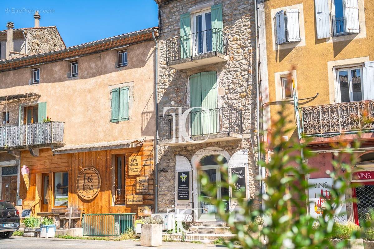 Appartement à LES VANS