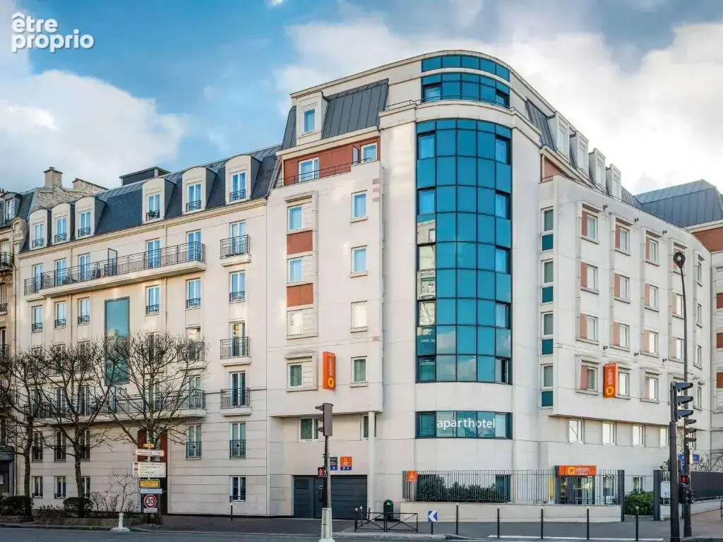 Appartement à CHARENTON-LE-PONT