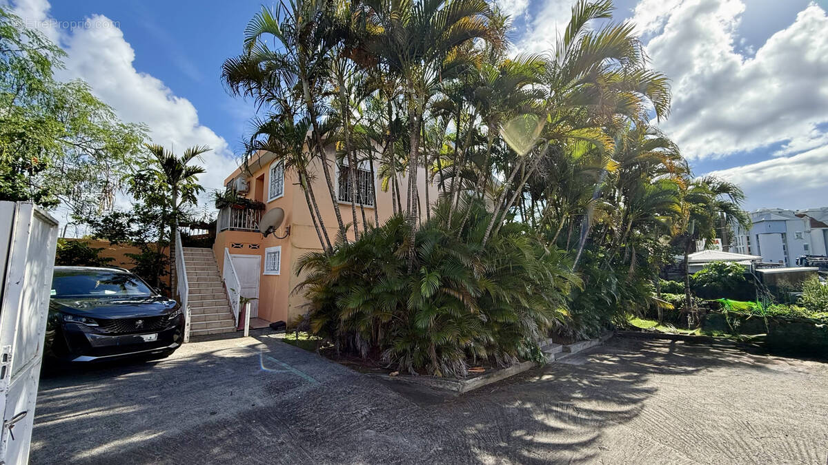 Appartement à FORT-DE-FRANCE