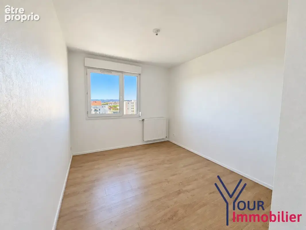Appartement 2 pièces 50 m² à vendre à Venissieux (69200) - photo 8