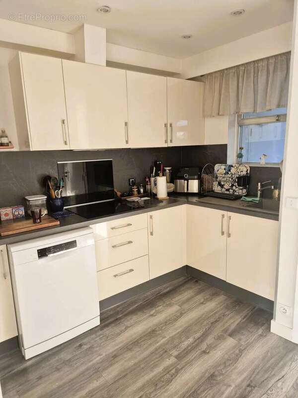 Appartement à VILLENEUVE-LOUBET