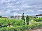 Appartement à THEOULE-SUR-MER