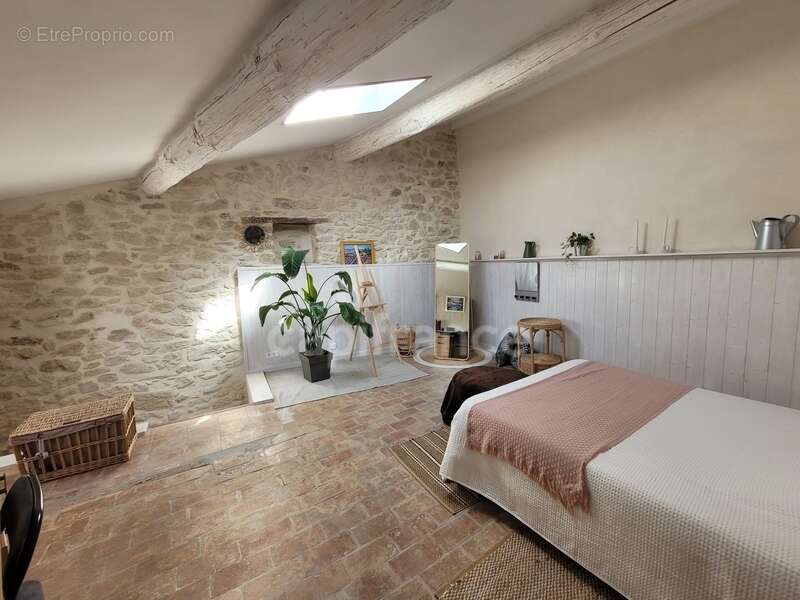 Maison à CORNILLON-CONFOUX