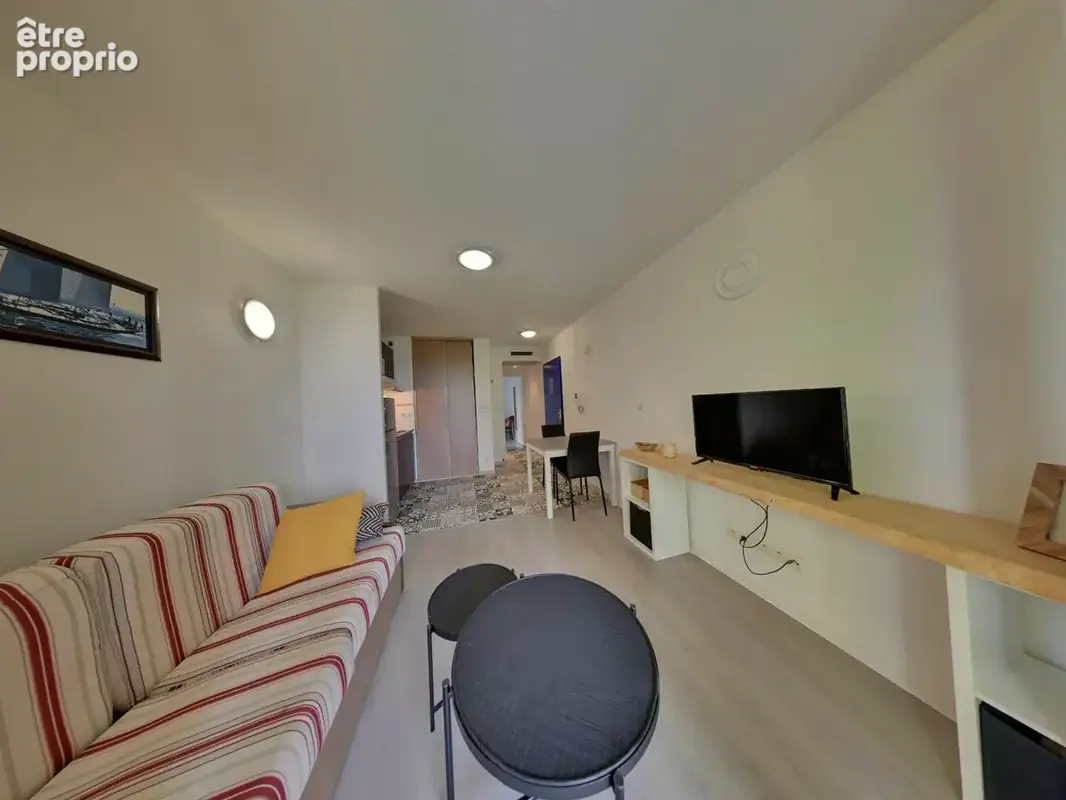 Est de PAU, Haut d'IDRON Appartement récent 2 pièces Meublé avec Terrasse SUD et Parking privé couvert et sécurisé - photo 5
