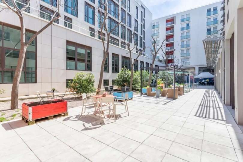 Appartement à MARSEILLE-2E