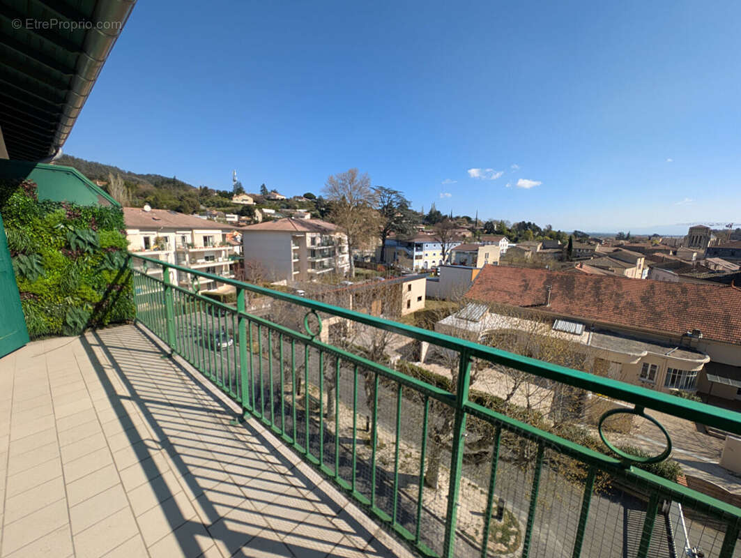 Appartement à SAINT-PERAY