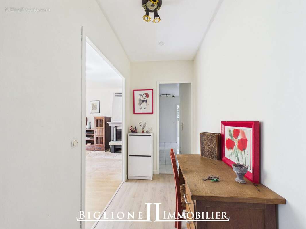 Appartement à COUBRON
