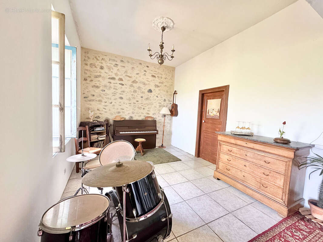 Maison à CAZILHAC