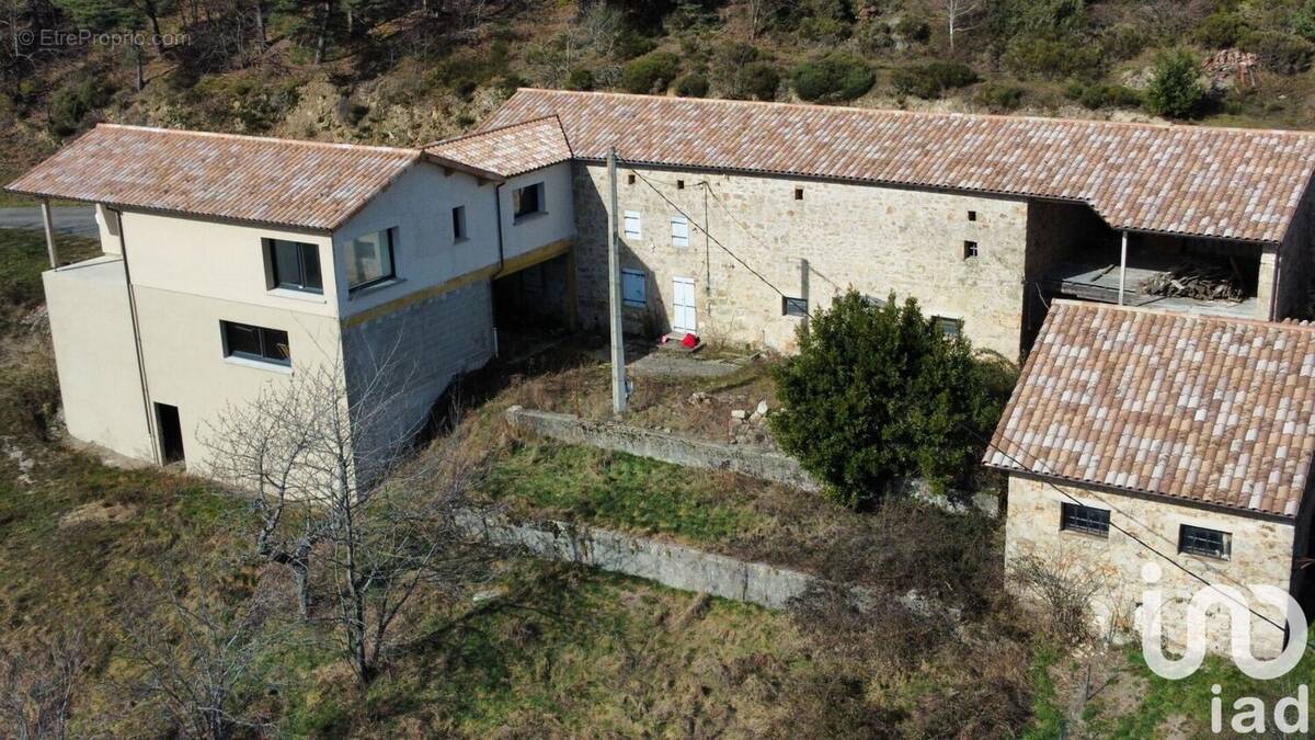 Photo 1 - Maison à SATILLIEU