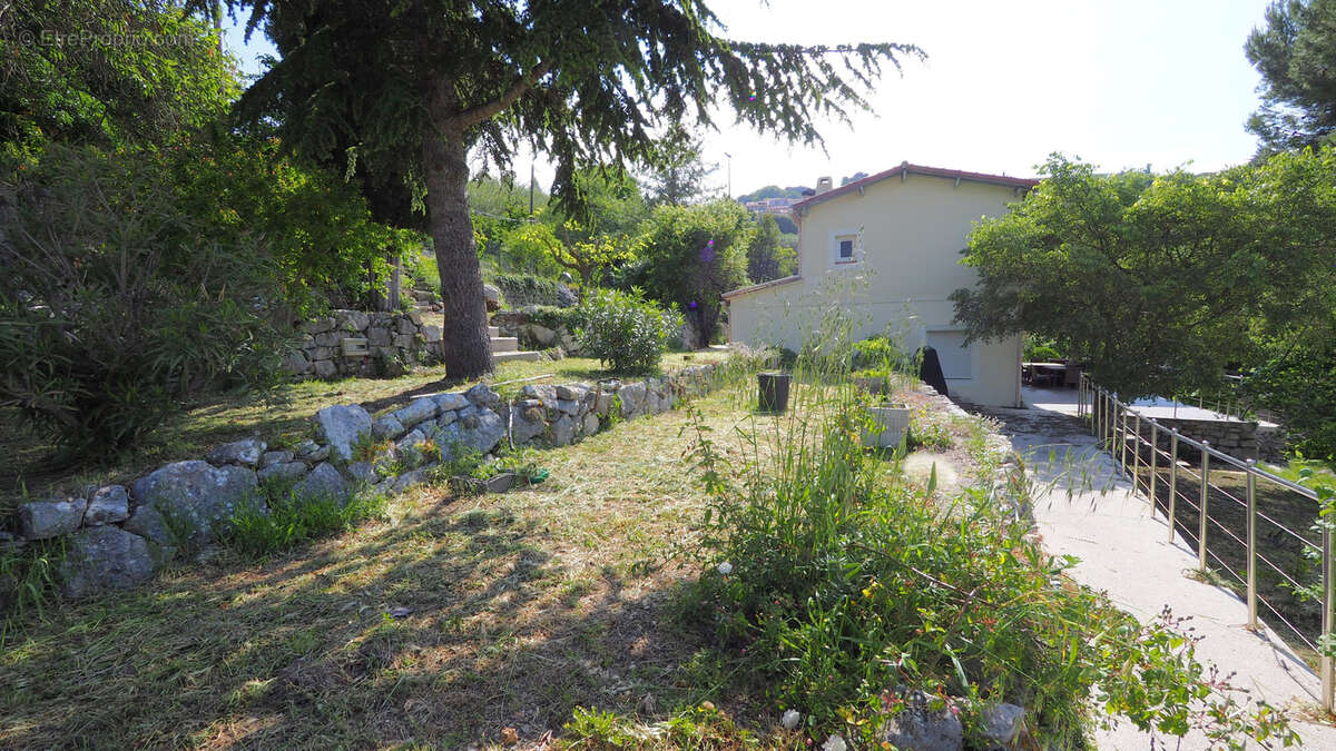 Maison à LA TURBIE