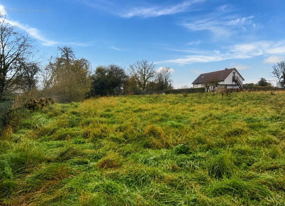 Terrain à GOURNAY-EN-BRAY