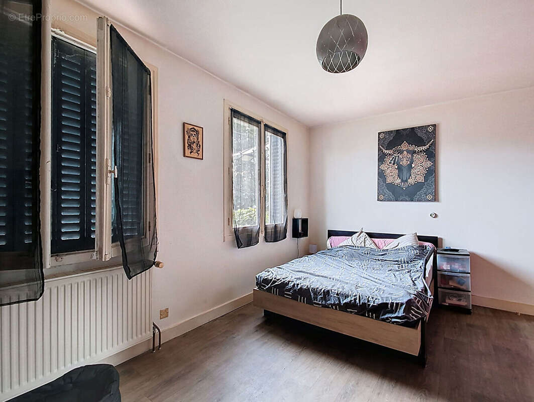 Maison à BELLEVILLE