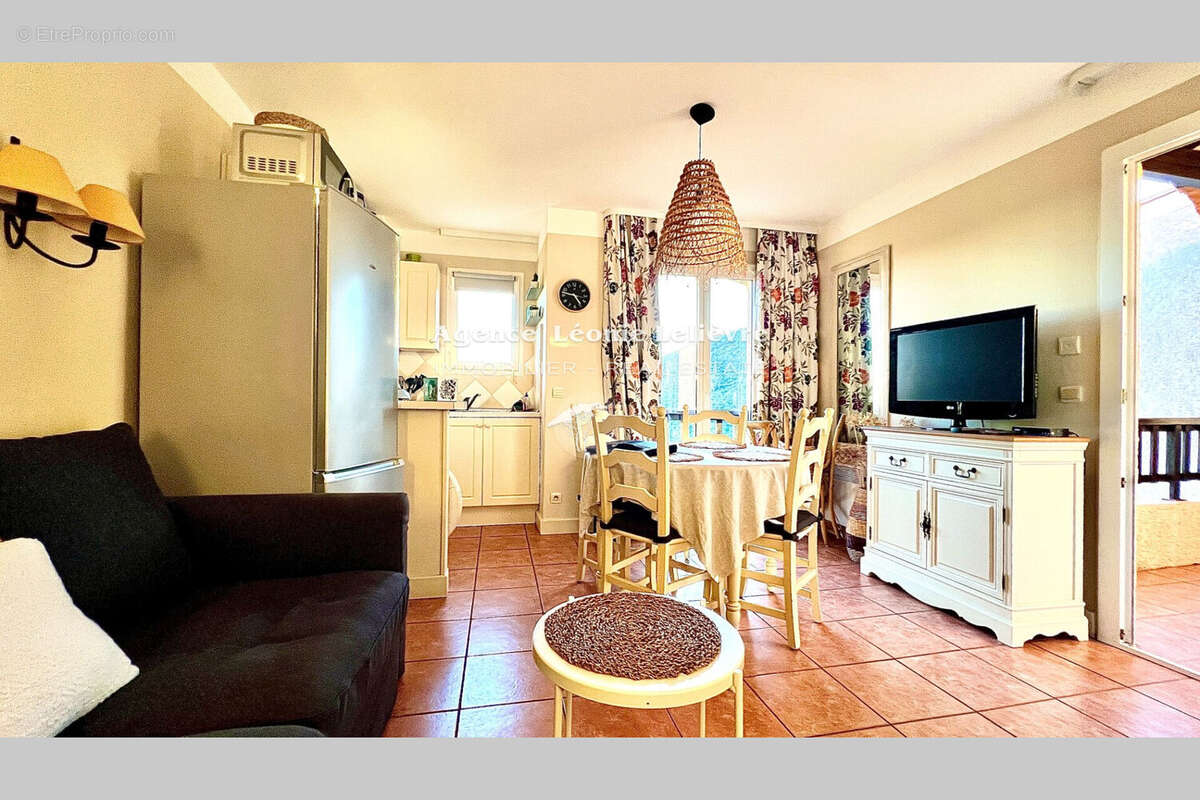Appartement à LES ISSAMBRES
