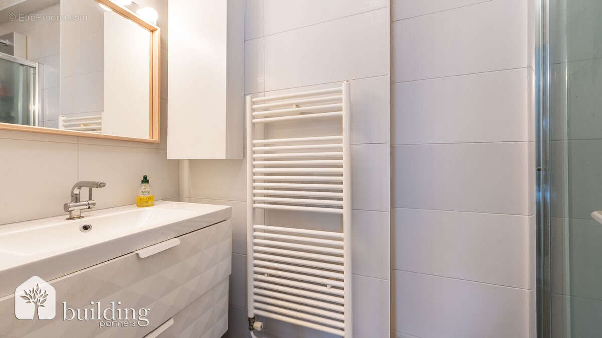 Appartement à LEVALLOIS-PERRET