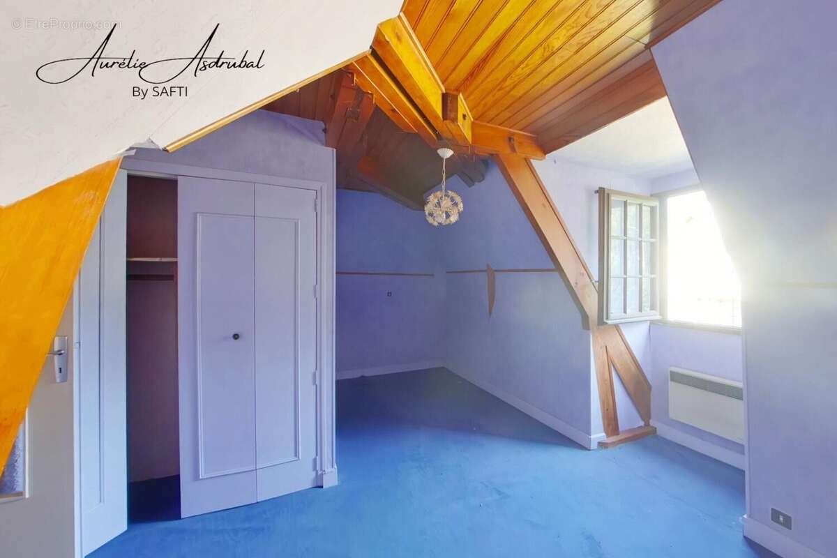 Maison 140 m² à Couze-Et-Saint-Front  - photo 9
