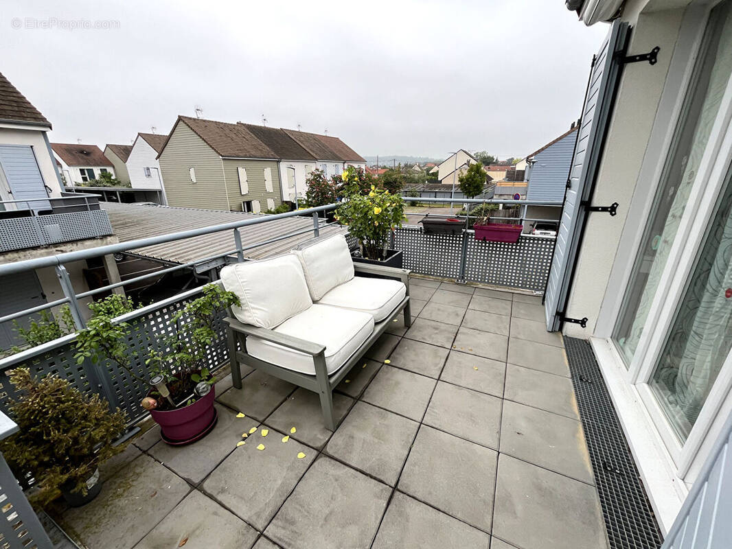 Appartement à LES MUREAUX