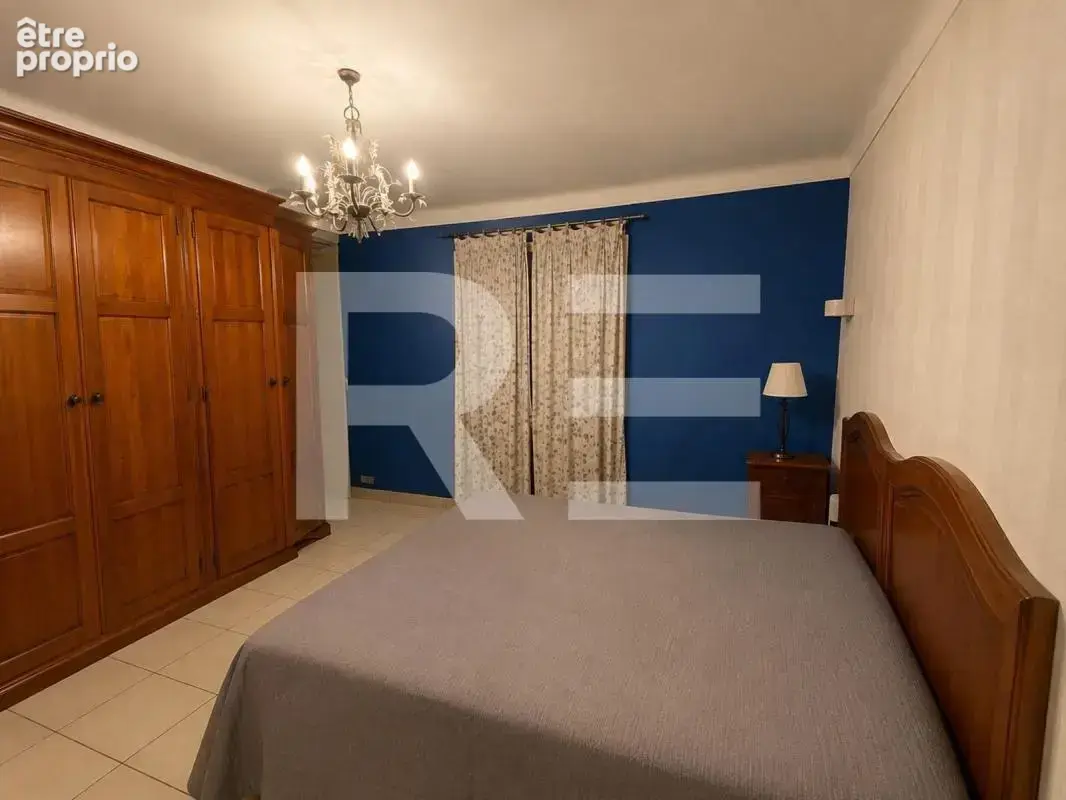 Maison Familiale avec piscine et terrain constructible - photo 5