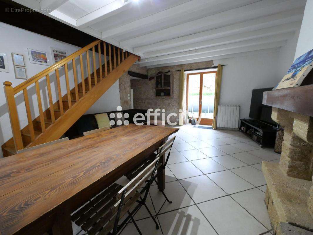 Maison à PREAUX