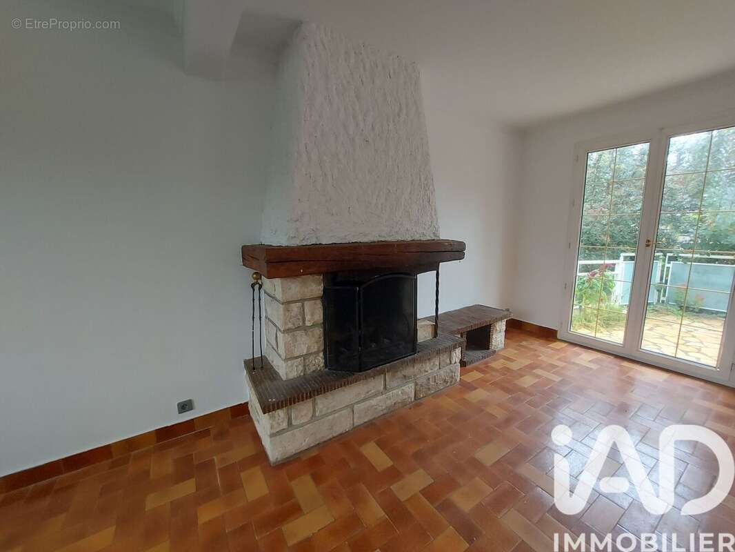 Photo 6 - Maison à SAINT-SAUVEUR-SUR-ECOLE