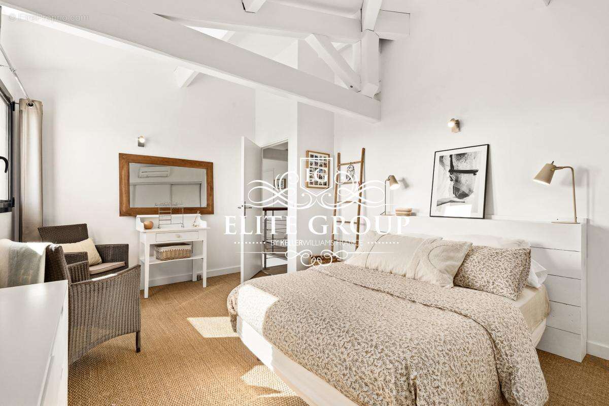 Maison à LES ADRETS-DE-L'ESTEREL