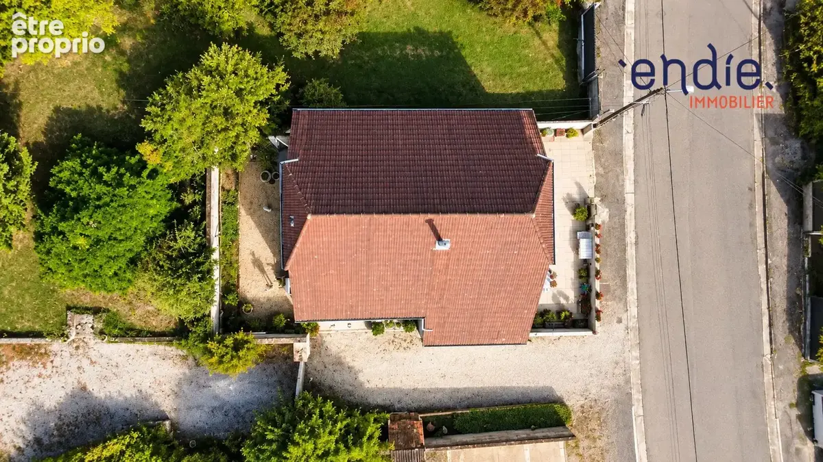 Maison 5 pièces 120 m² à vendre à Broye-Aubigney-Montseugny (70140) - photo 2