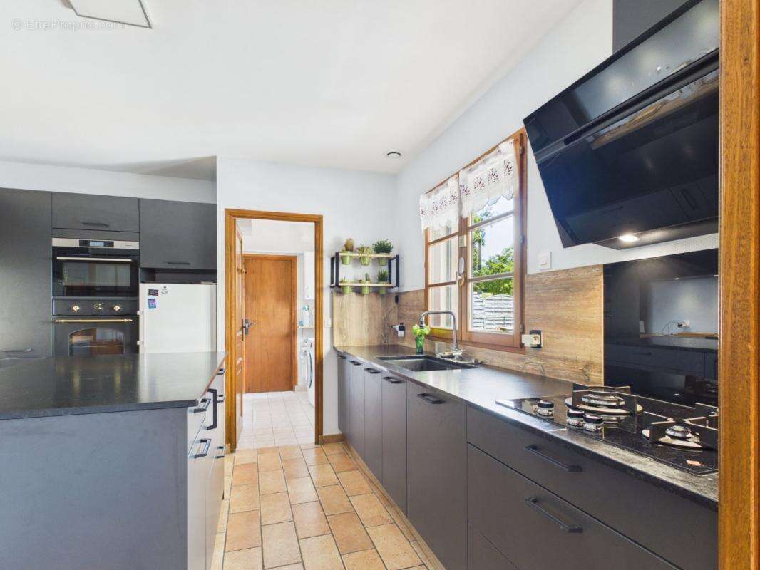 Maison 159 m² à Plainval  - photo 5